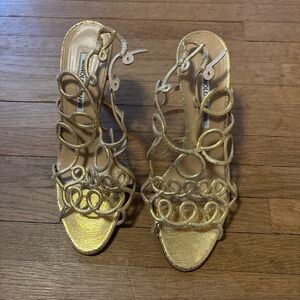 Manolo Blahnik Gori Heels